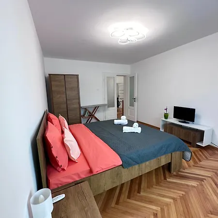 Camelia's 홈스테이 *